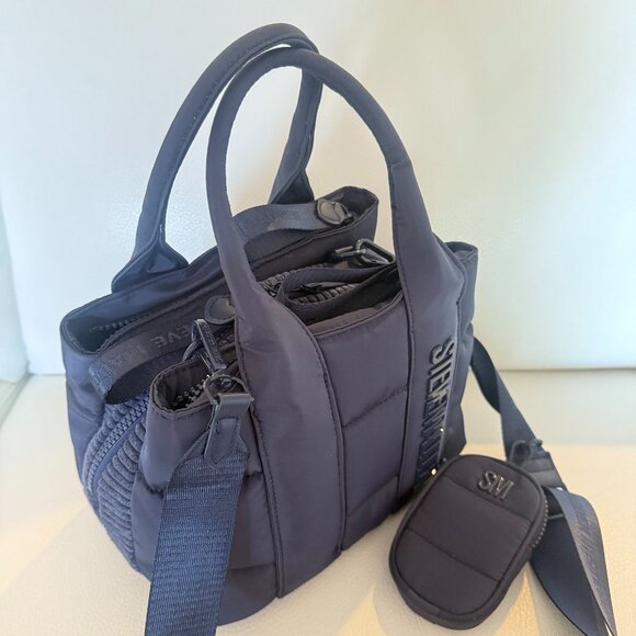 NWT STEVE MADDEN BBANDO SATCHEL CROSSBODY BAG W AIRPOD CASE NAVY - Picture 2 of 6